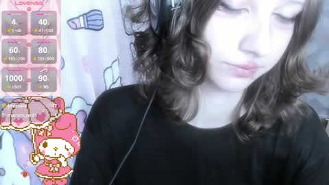 Snapshot of _kuroneeko_ chatting on December 2, 7:38 pm  kuro  online show from December 2, 7:38 pm