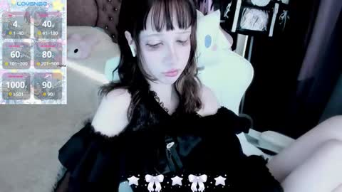 Snapshot of _kuroneeko_ chatting on September 12, 7:41 am  kuro  online show from September 12, 7:41 am