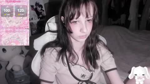  kuro  online show from March 9, 3:38 pm