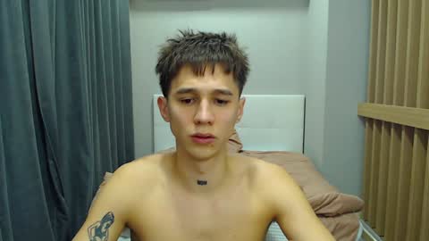 Snapshot of _kurt chatting on January 12, 9:29 pm Kurt online show from January 12, 9:29 pm