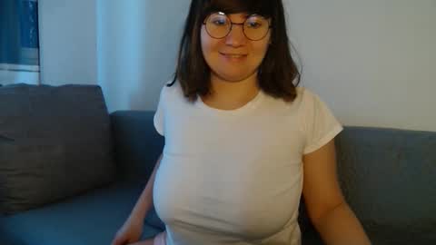 _lalilu_ online show from December 7, 8:22 am