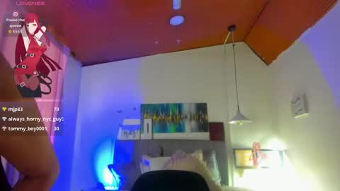 paulina  online show from October 12, 7:02 pm