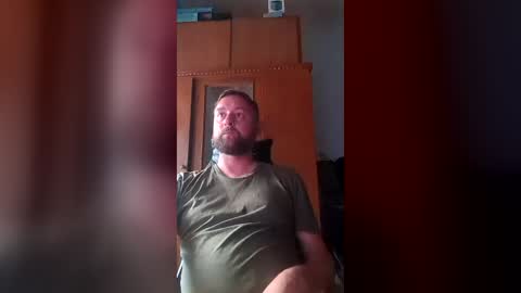 Snapshot of _lastjedi_ chatting on July 15, 12:43 pm OBI-WAN online show from July 15, 12:43 pm