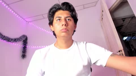 Snapshot of _latinsexy chatting on February 25, 11:14 pm _latinsexy online show from February 25, 11:14 pm