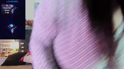 Snapshot of _lauralove_69 chatting on December 26, 11:03 pm Lauralove online show from December 26, 11:03 pm