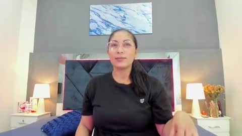 Snapshot of _lauralove_69 chatting on October 21, 7:36 pm Lauralove online show from October 21, 7:36 pm