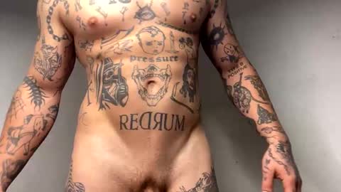 Layne online show from December 4, 2:42 am