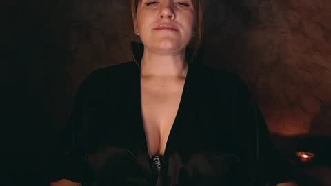 Letty online show from May 11, 1:22 am
