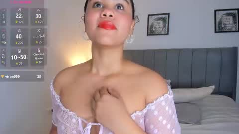 Snapshot of _liastuart1 chatting on June 27, 7:19 pm Lia 3 online show from June 27, 7:19 pm