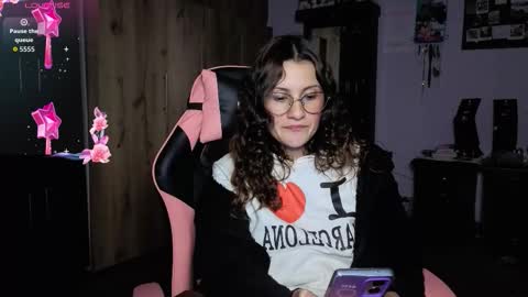 Lindasy online show from March 25, 3:01 am