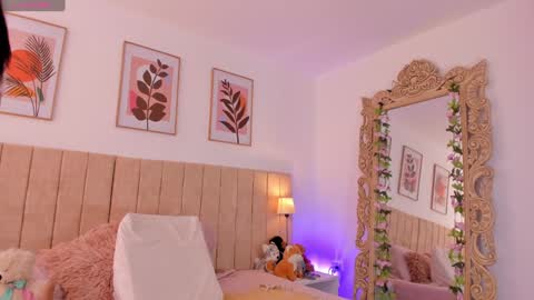Snapshot of _lissana_scott chatting on December 2, 4:42 pm Lissana online show from December 2, 4:42 pm