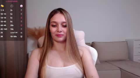 Amelia                        online show from May 27, 9:12 pm