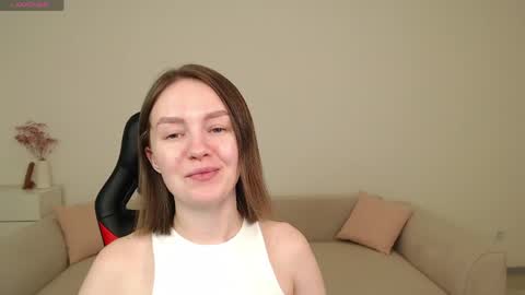  My name is lina Lush is activePrivate is Open online show from April 4, 6:27 pm