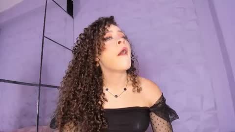 Anna online show from October 11, 1:42 pm