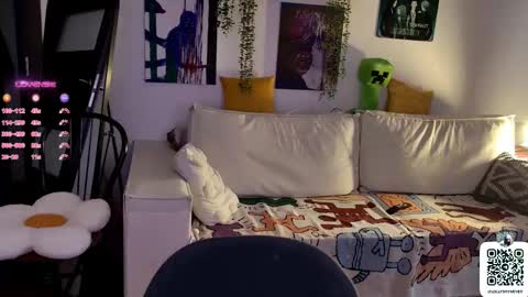 Lolly online show from October 2, 10:44 am