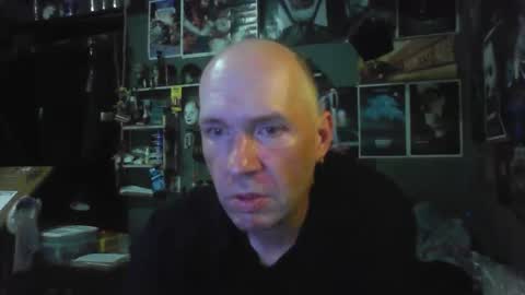 That guy online show from March 30, 10:33 pm