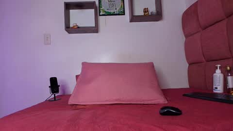 Lorrayne online show from February 7, 12:39 pm