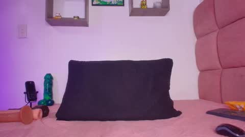 Lorrayne online show from March 6, 11:58 am