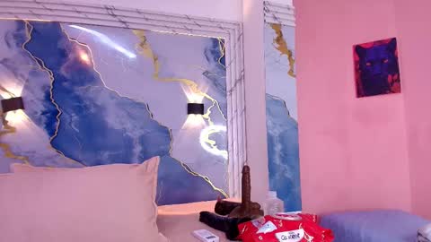 Lorrayne online show from October 21, 12:06 pm