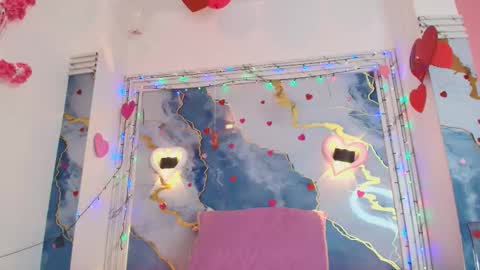 Lorrayne online show from February 25, 12:04 pm