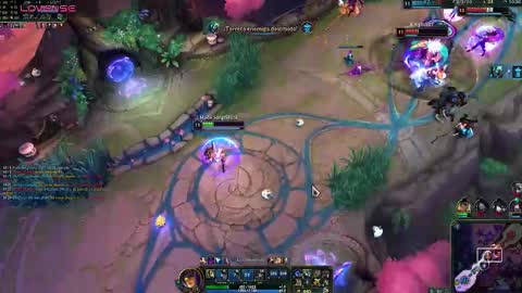 Queen.  Help me reach 100 thumbs up  online show from November 30, 1:31 am