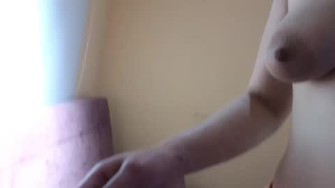 Snapshot of _luisa_smith chatting on October 24, 4:09 am luisa smith online show from October 24, 4:09 am