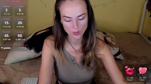 Snapshot of _lullaby_ chatting on September 25, 3:49 pm Lullaby online show from September 25, 3:49 pm