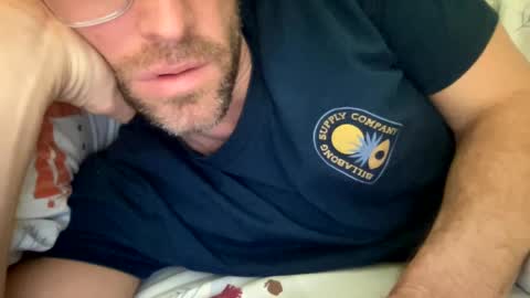 Snapshot of _lululeo_ chatting on December 26, 7:45 am _lululeo_ online show from December 26, 7:45 am