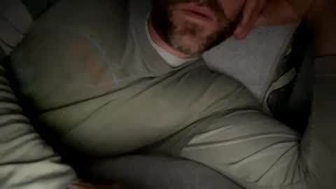 Snapshot of _lululeo_ chatting on January 4, 7:45 am _lululeo_ online show from January 4, 7:45 am