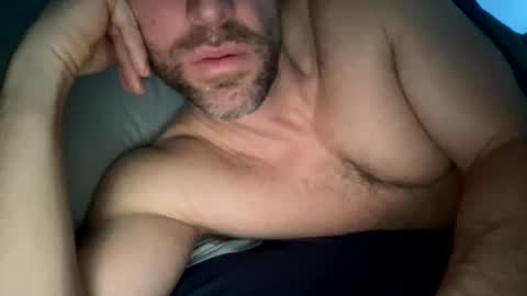 Snapshot of _lululeo_ chatting on February 23, 4:35 pm _lululeo_ online show from February 23, 4:35 pm