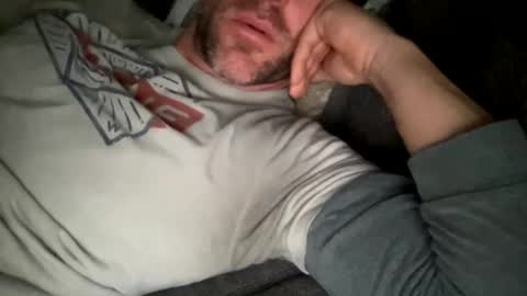 Snapshot of _lululeo_ chatting on October 31, 2:56 am _lululeo_ online show from October 31, 2:56 am