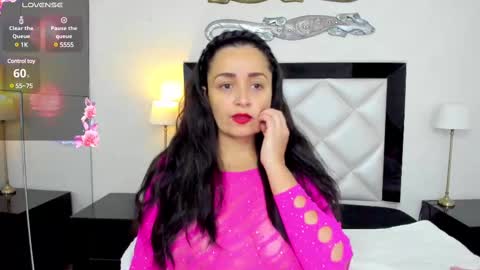 Snapshot of _luna__sweet_ chatting on March 3, 3:52 am luna sweet online show from March 3, 3:52 am