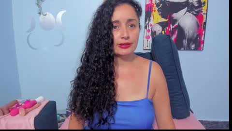 Snapshot of _luna__sweet_ chatting on October 4, 10:52 pm luna sweet online show from October 4, 10:52 pm