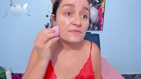 Snapshot of _luna__sweet_ chatting on October 22, 8:08 pm luna sweet online show from October 22, 8:08 pm