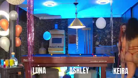 Snapshot of _luna_dupont_ chatting on February 15, 9:26 pm Luna online show from February 15, 9:26 pm