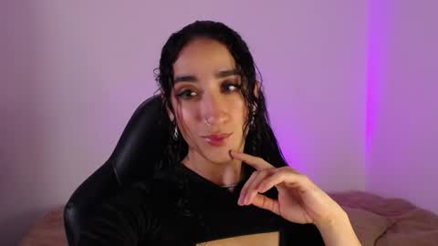  Luna  online show from April 14, 1:00 am