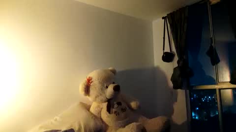 _lunaa__ online show from December 3, 4:25 am