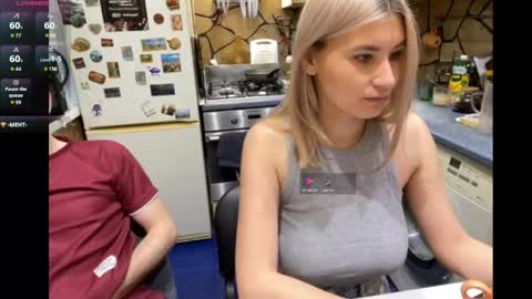 Snapshot of _magic_kis chatting on May 13, 11:40 am _magic_kis online show from May 13, 11:40 am