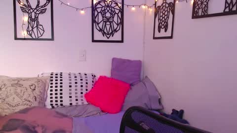 Snapshot of _marcela_wi chatting on March 9, 7:37 pm Marce  online show from March 9, 7:37 pm