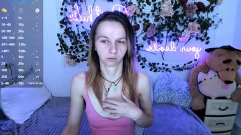 Scarlett online show from December 20, 1:51 pm