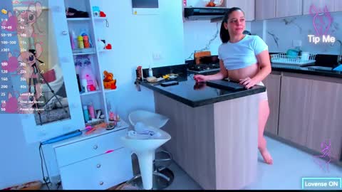 Snapshot of _maria_angel_ chatting on September 22, 6:32 pm Maria Angel online show from September 22, 6:32 pm