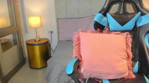 Maria online show from February 16, 6:04 pm