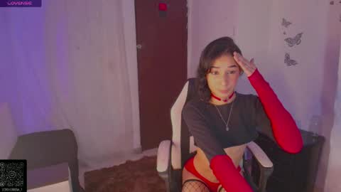 Mariana Fox online show from April 30, 7:25 am