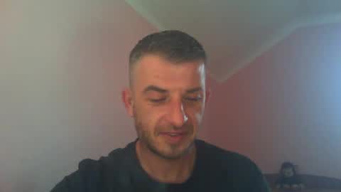 Snapshot of _marrrio chatting on February 9, 2:40 pm _marrrio online show from February 9, 2:40 pm