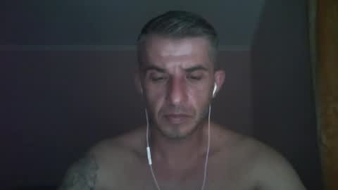 Snapshot of _marrrio chatting on February 14, 9:44 pm _marrrio online show from February 14, 9:44 pm