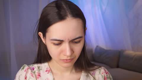 Snapshot of _marvelous_time_ chatting on February 28, 11:23 pm  Gwen  online show from February 28, 11:23 pm
