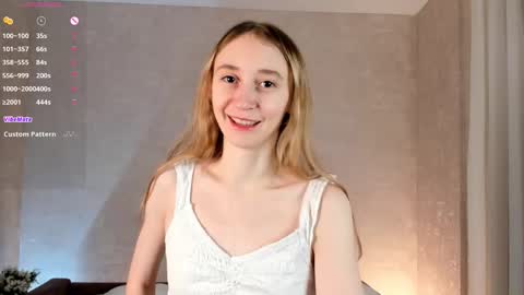  Gwen  online show from November 9, 3:38 am