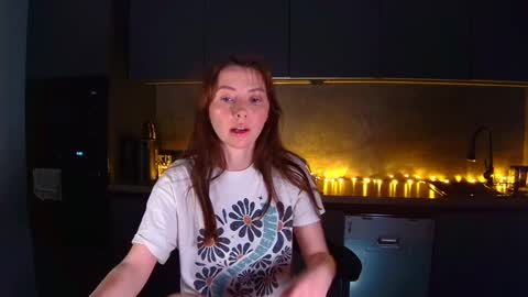 _mary_chili online show from December 4, 11:57 pm