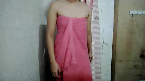 _maureen_ online show from March 11, 5:35 am