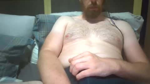 Snapshot of _maverick1985_ chatting on June 7, 9:29 pm _maverick1985_ online show from June 7, 9:29 pm